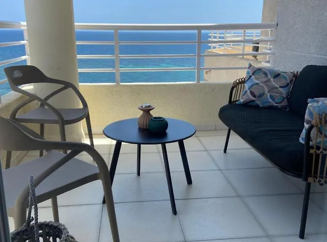 Relaxing Modern Beachfront - Amazing Sea View Apartment