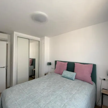 דירה Relaxing Modern Beachfront - Amazing Sea View